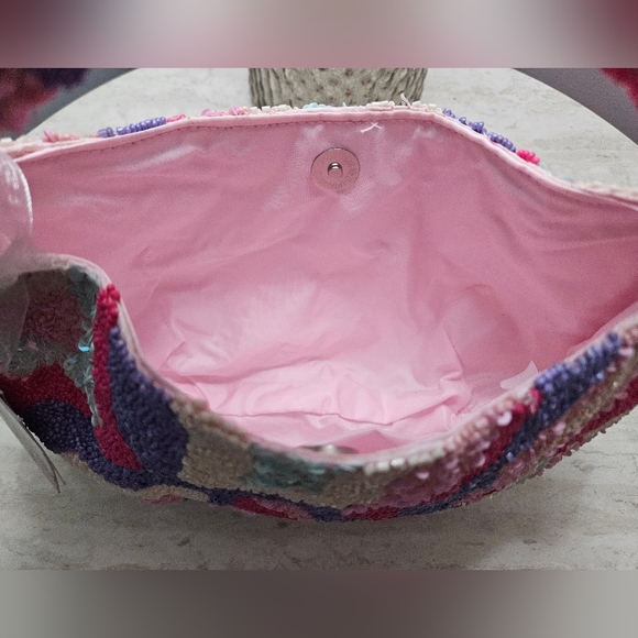 Handcrafted in India Beaded Colorful Swirl Bag 🩷🩵 NWT - Picture 3 of 6